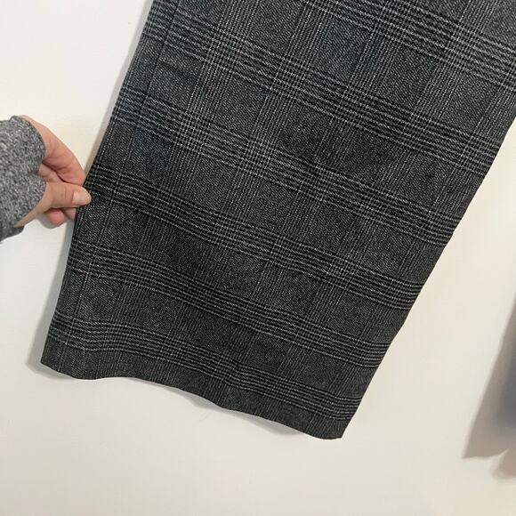 Halogen Plaid Straight Leg Pants in Grey | 2 - Picture 3 of 8